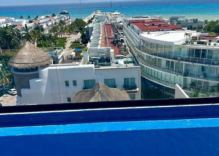 One Paralia Apartamento